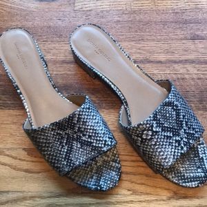 Banana Republic sandals